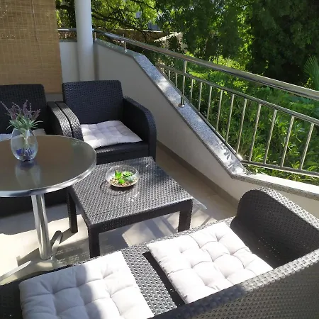 Rosie's Cosy Getaway - The Natural Stress Reliever Apartment Malinska
